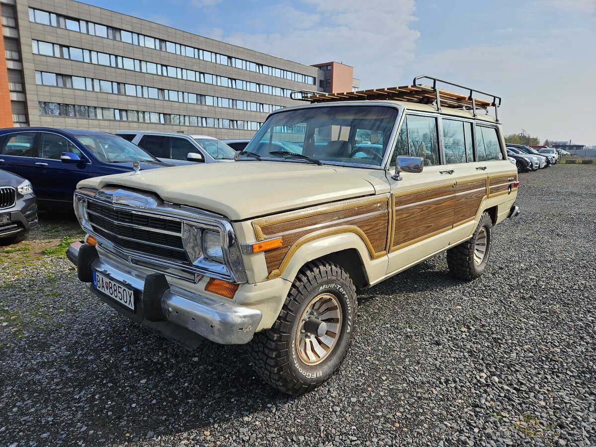 Jeep Wagoneer Grand V8 4x4