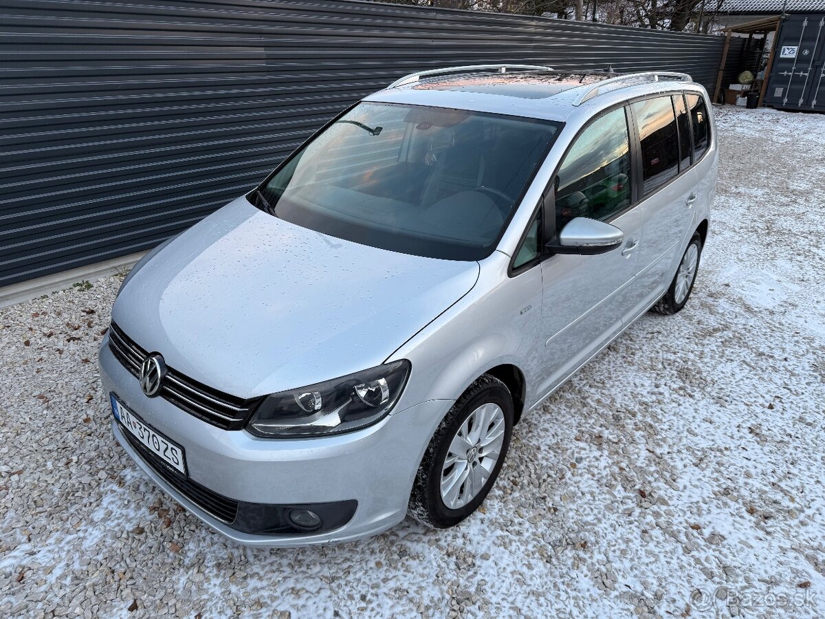 VW TOURAN 2.0TDI DSG 7-miestny