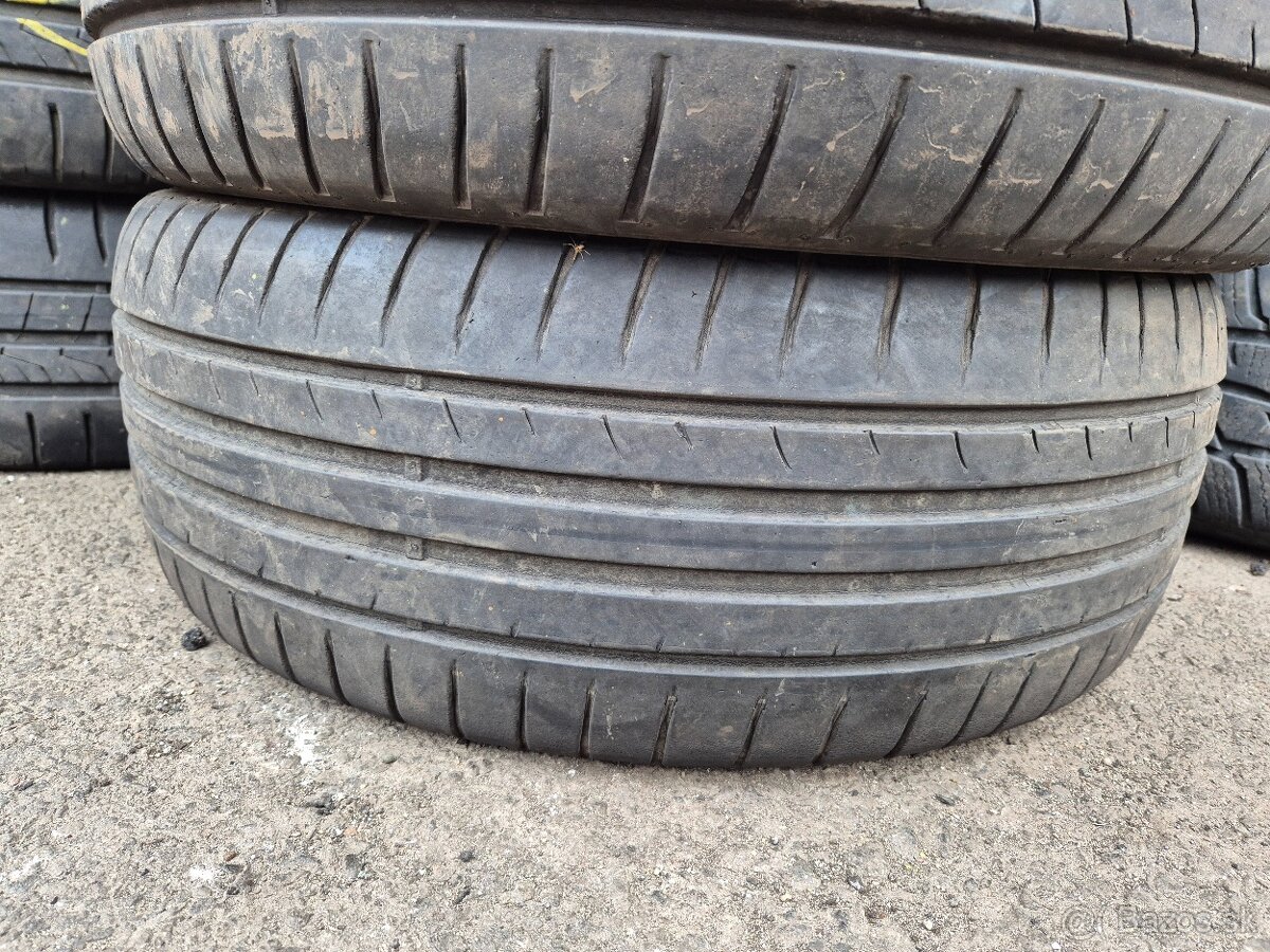 Predam letne pneu 4x 205/55R16 Dunlop