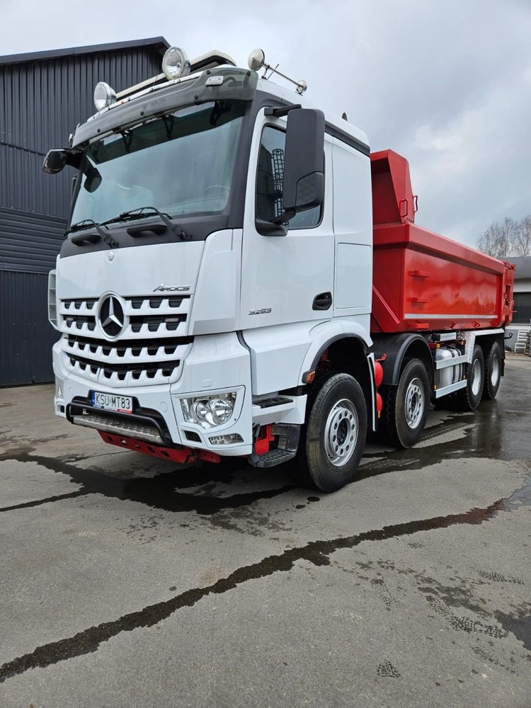 Mercedes-Benz Arocs 8x4