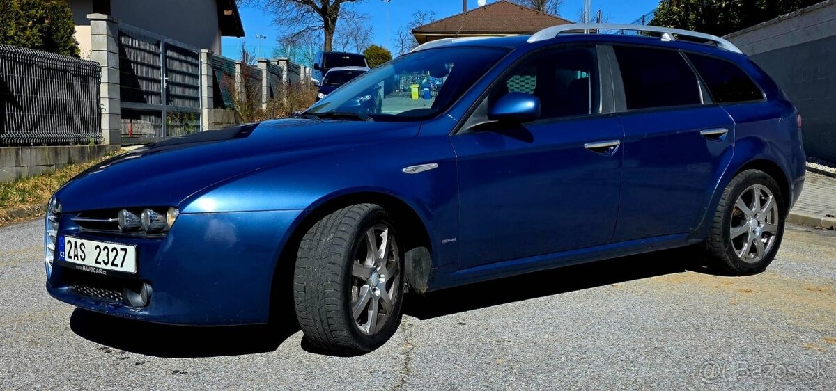 Alfa Romeo 159 2,4JTD Pěkná výbava