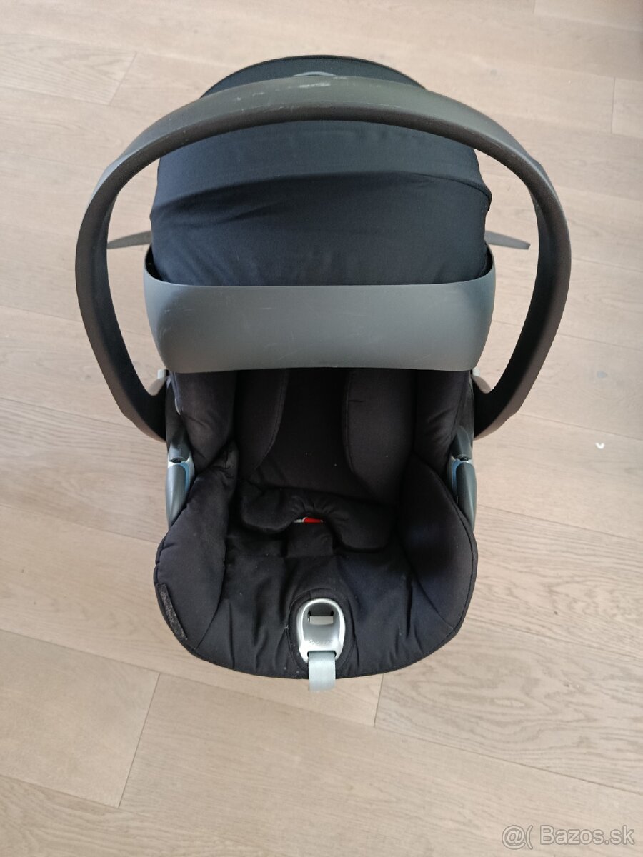 Vajíčko - autosedačka CYBEX Cloud Z i-Size