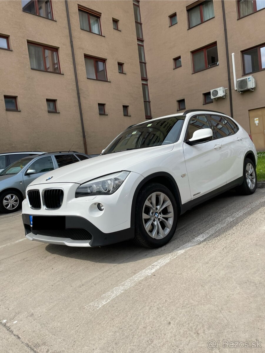 X1 ,benzín Xdrive