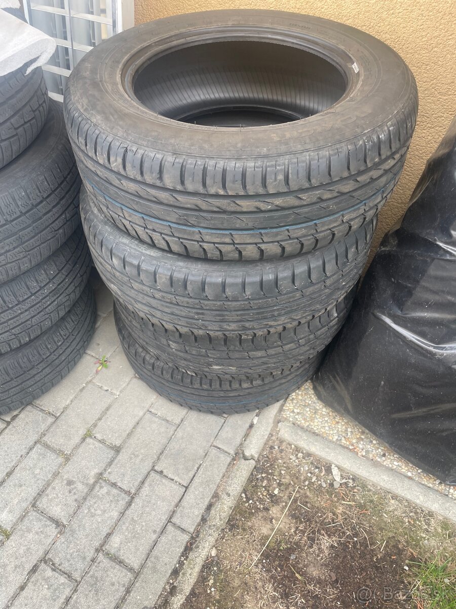 Predám letnú sadu pneumatík 195/65 R15