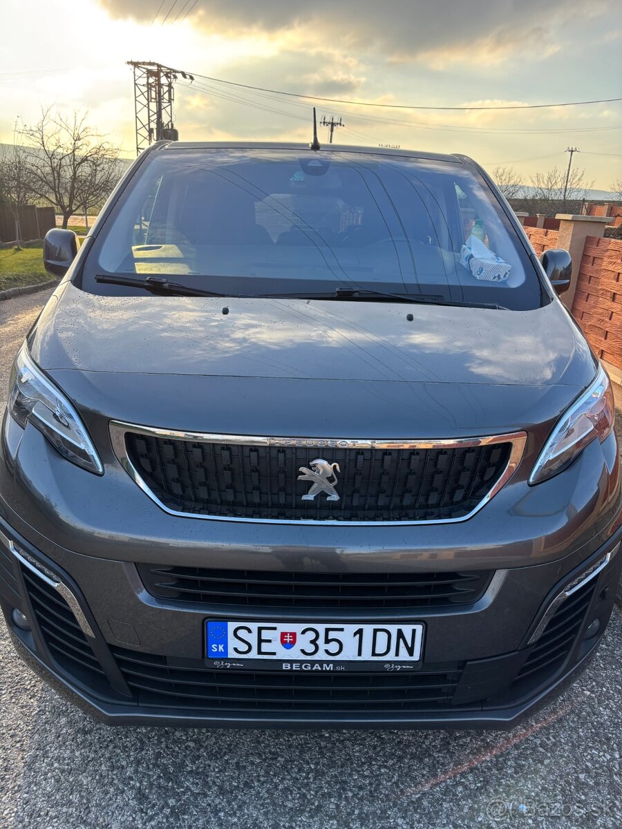 Peugeot Traveller 1997cm³ diesel 8 miestne