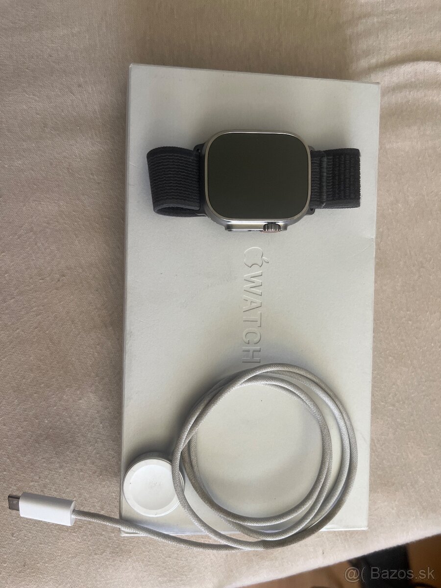 Apple Watch Ultra GPS+Cellular 49mm Titanium Case