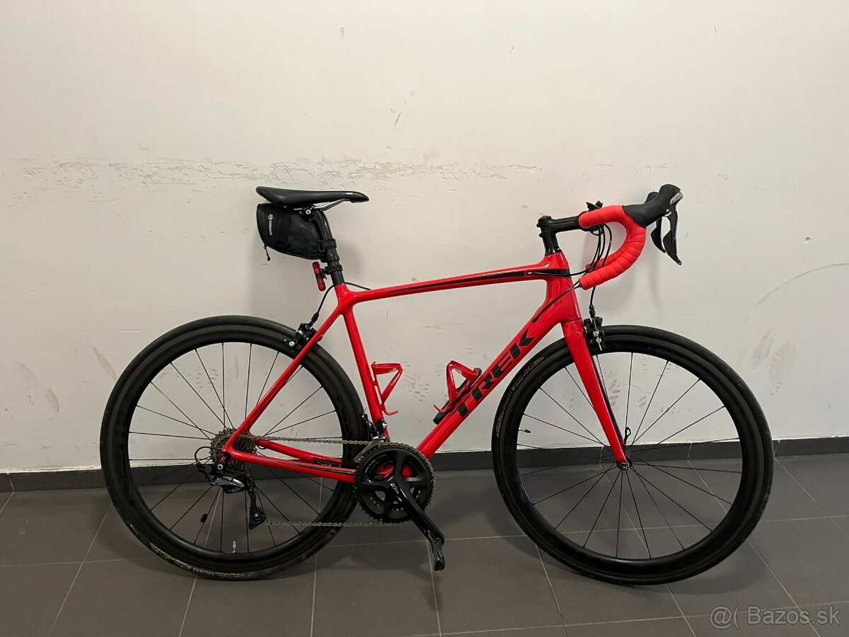 Trek Emonda SL5 full carbon, top stav