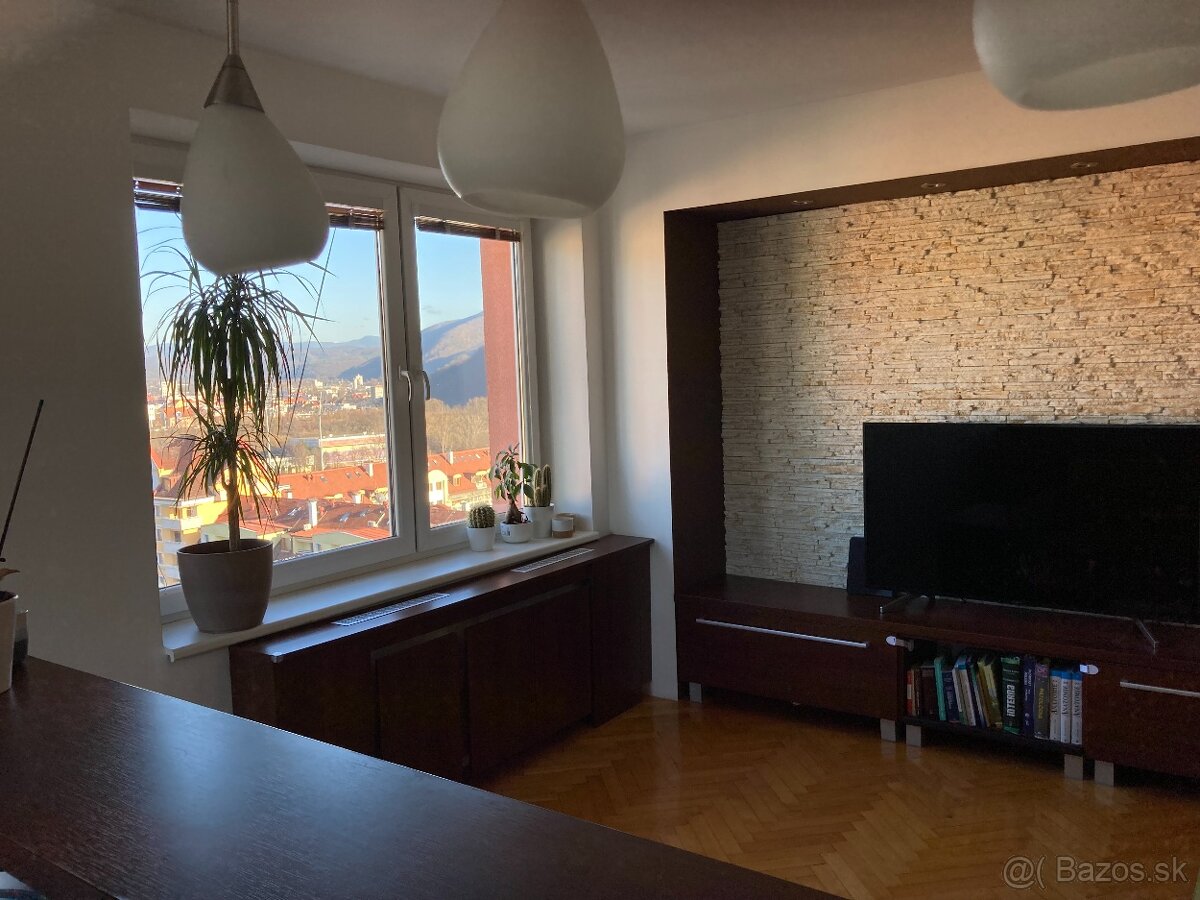 Prenájom 3 izbového bytu v perfektnej lokalite