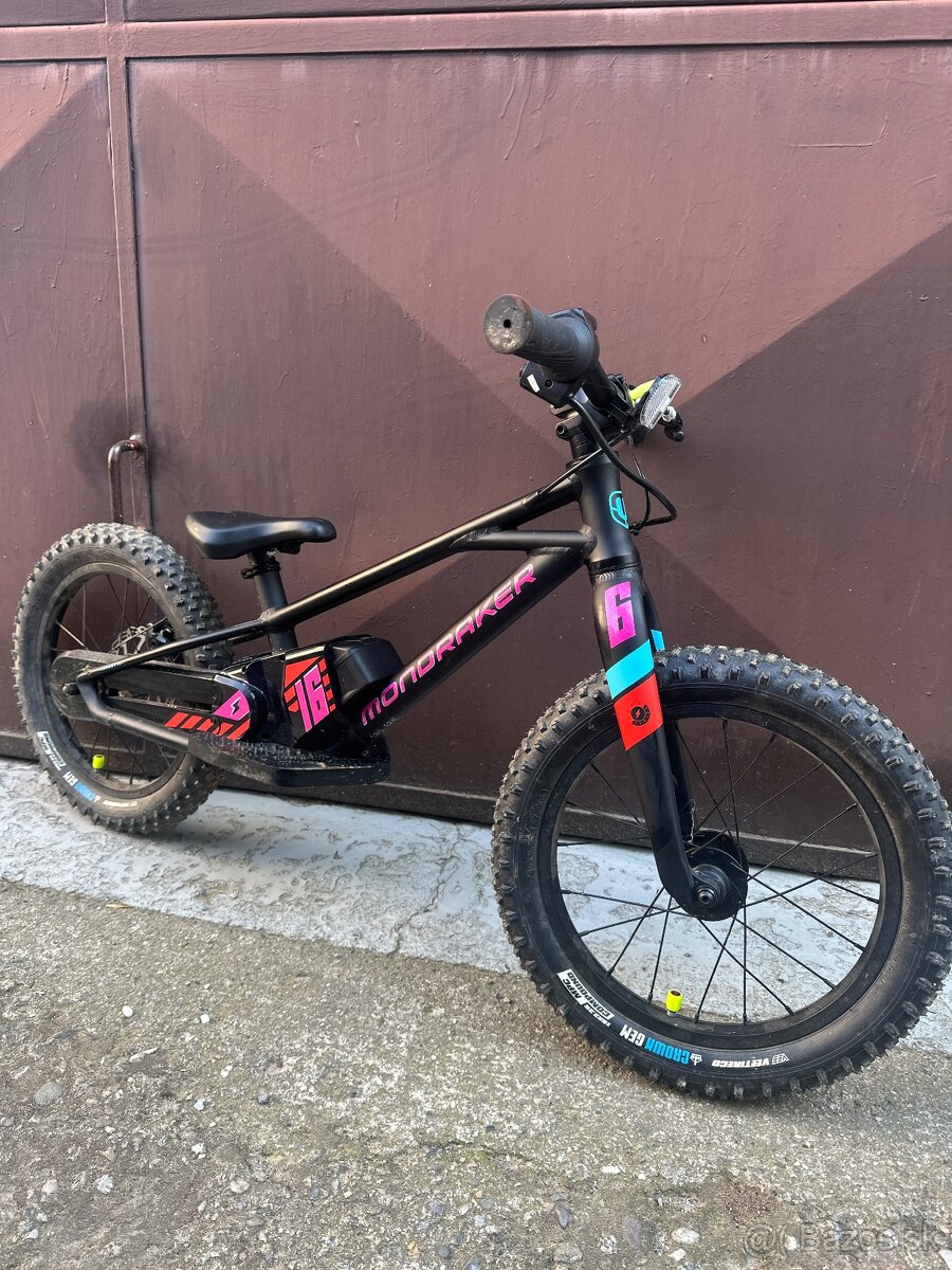 Elektrické odrážadlo Mondraker Grommy