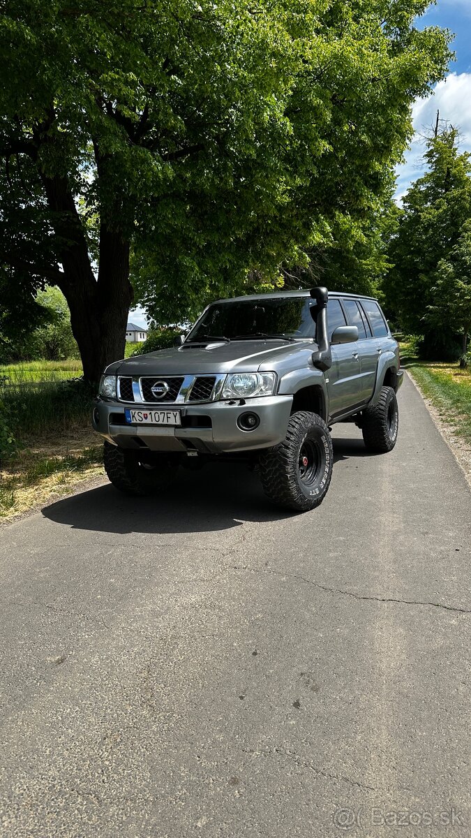 Nissan patrol y61 gu4 2006