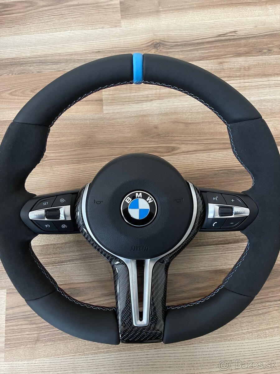 BMW volant