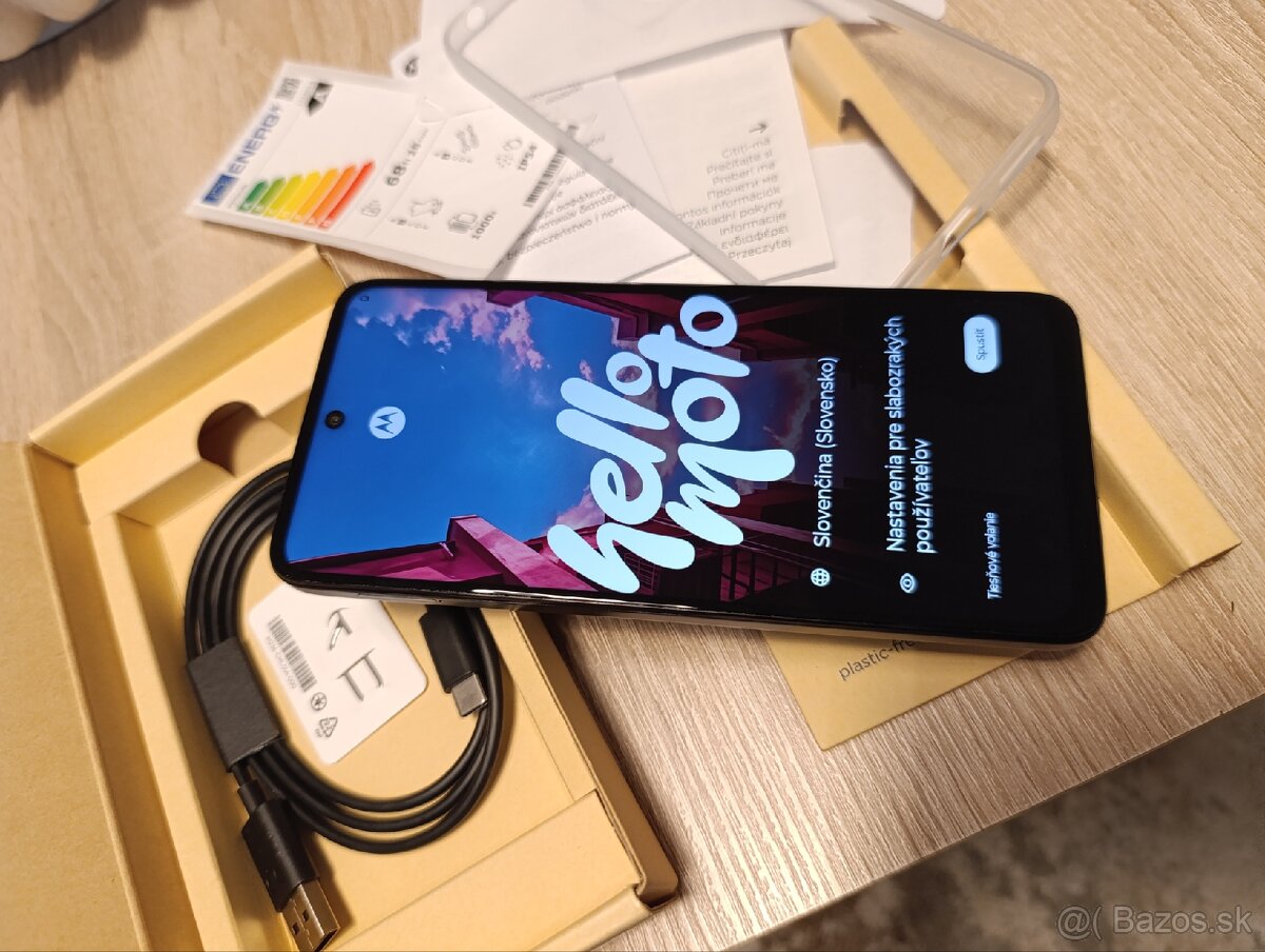 Motorola Moto E 15 nový smartfon