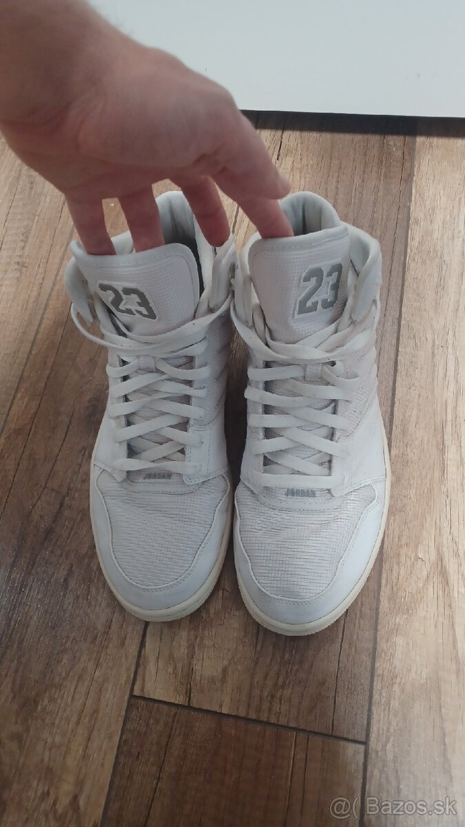 Pánske tenisky jordan 45 veľkosť