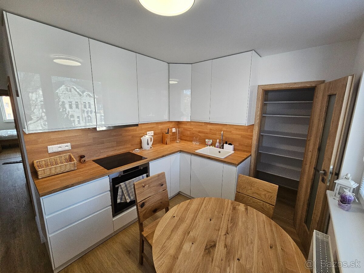 Lukratívny 4izbový byt po komplet. rekonštrukcii