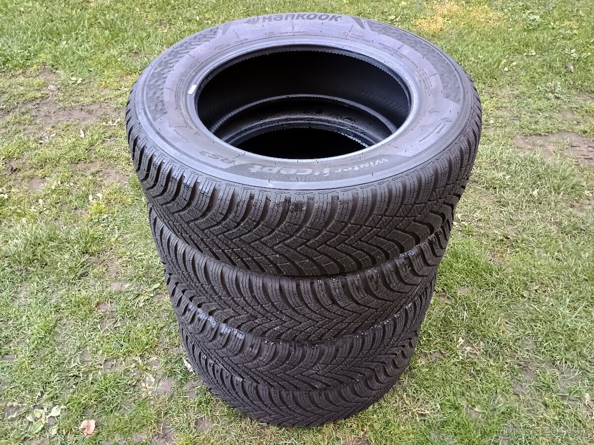 Zimné pneu Hankook, 205/65 R16