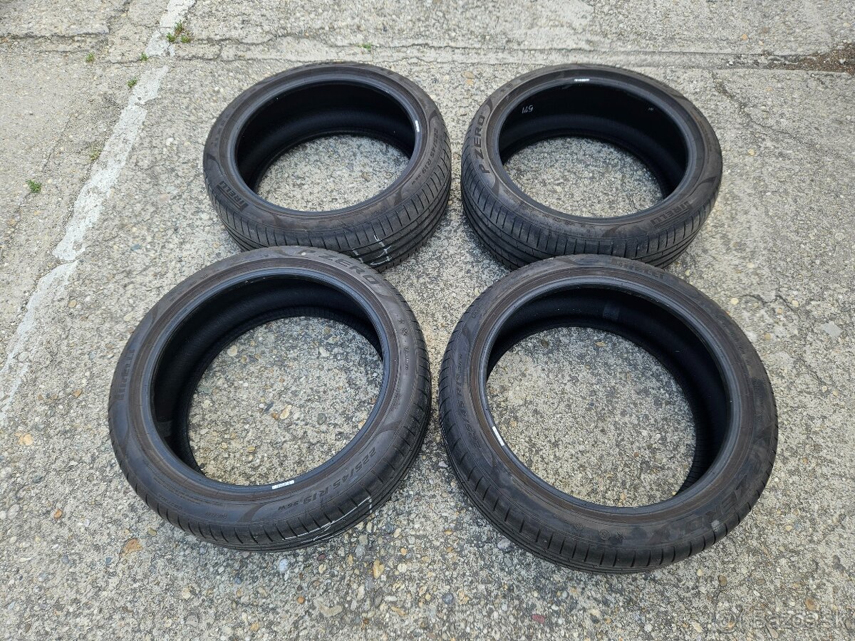 4x letné pneu Pirelli P Zero 225/45 R19