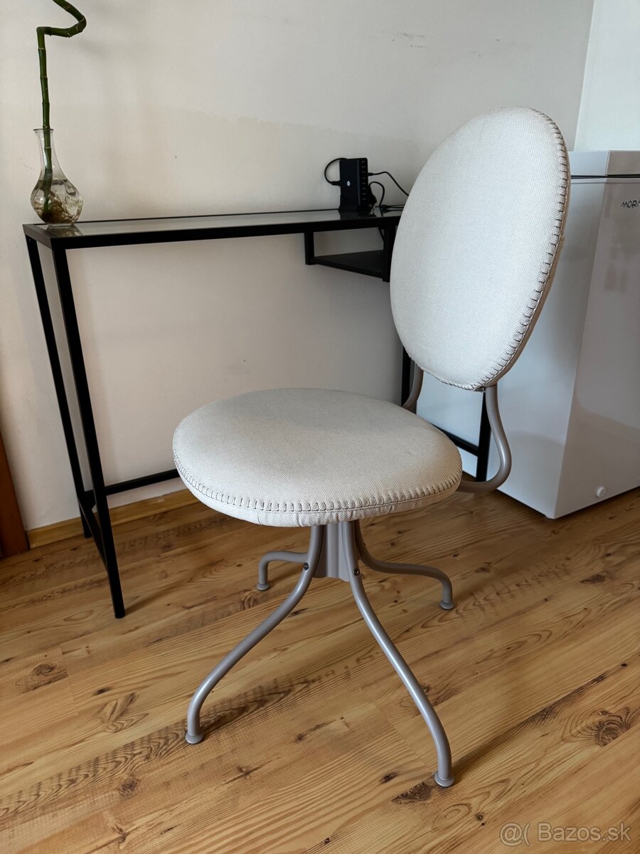 Stolička Ikea BJÖRKBERGET