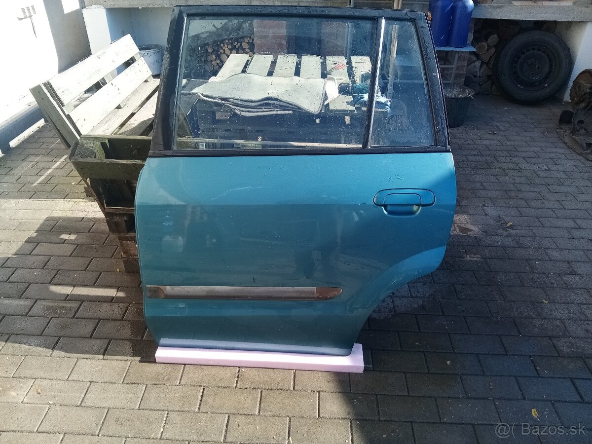 Mazda Premacy dvere