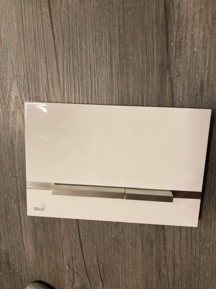 Splachovacie tlacidlo Alcaplast
