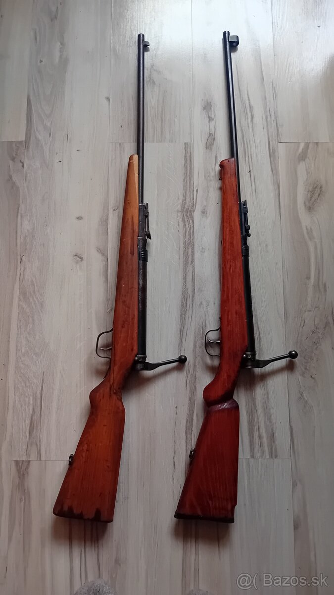 2 vzduchovky vz. 47 s levom