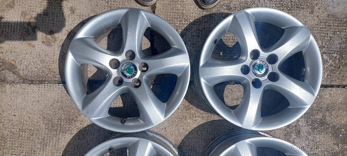 Predam eleltróny 5x100 R15