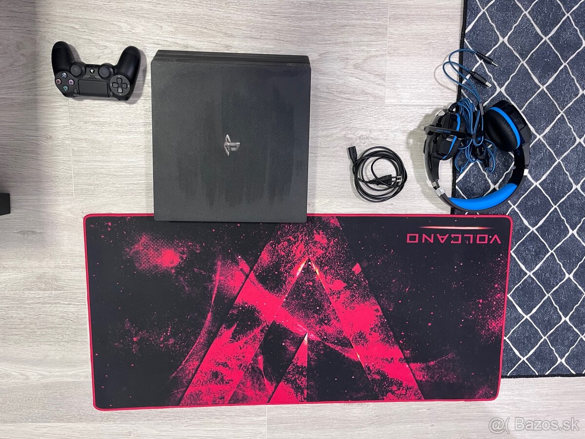 Playstation 4 +