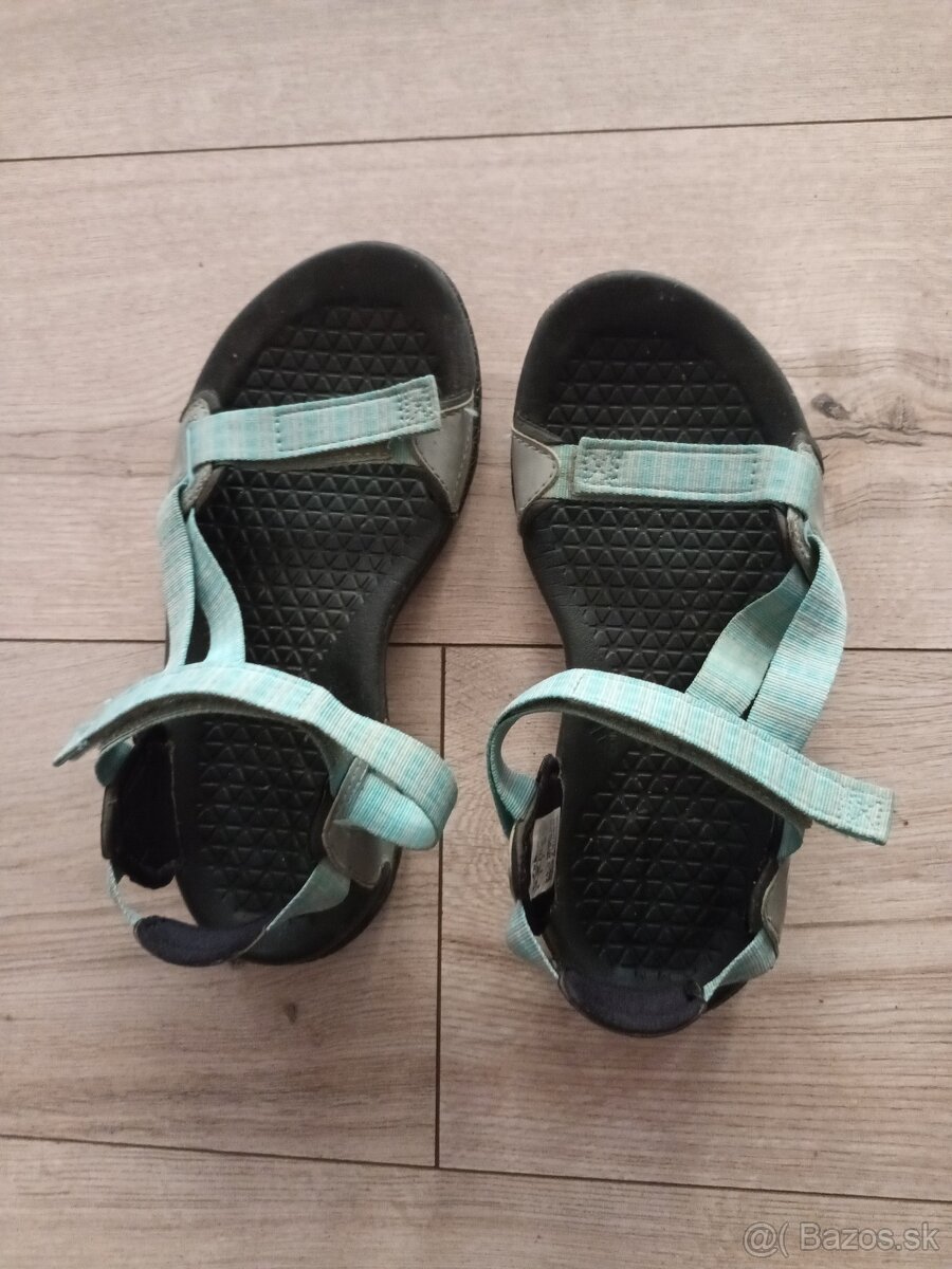 Sandále Adidas