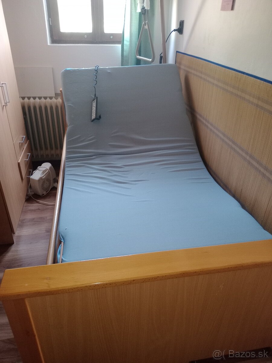 Predáme polohovateľnú posteľ