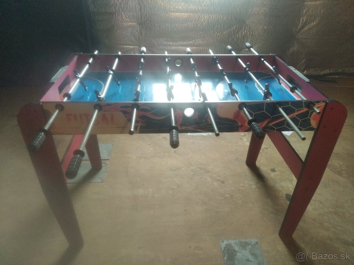 Veľký stolný futbal