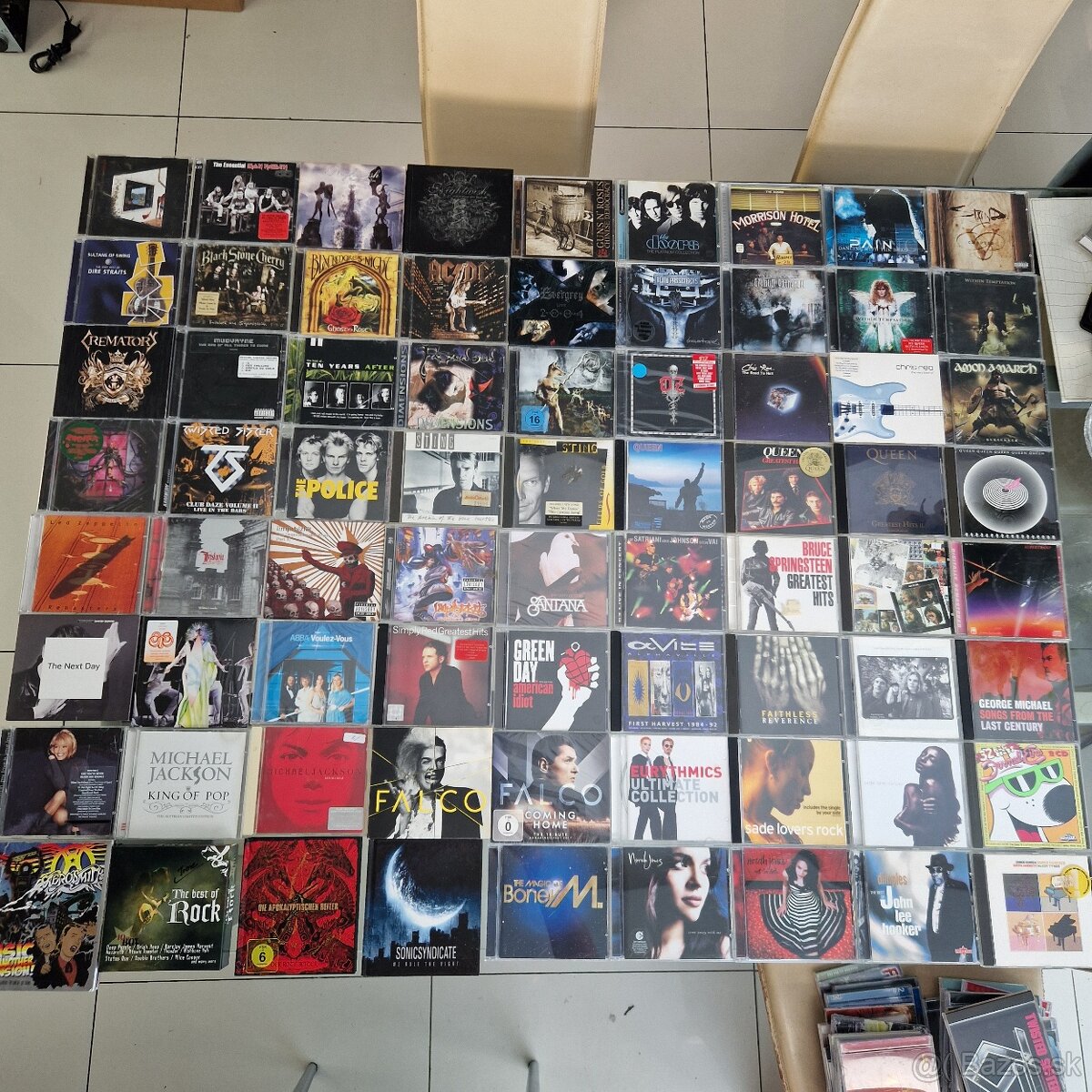 CD-čka...PINK FLOYD,IRON MAIDEN,NIGHTWISH,GUNS N ROSES,DOORS