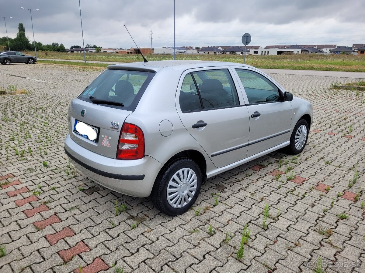 Predam škoda fabia 1.2 12v benzín kw 47 r.v 2004