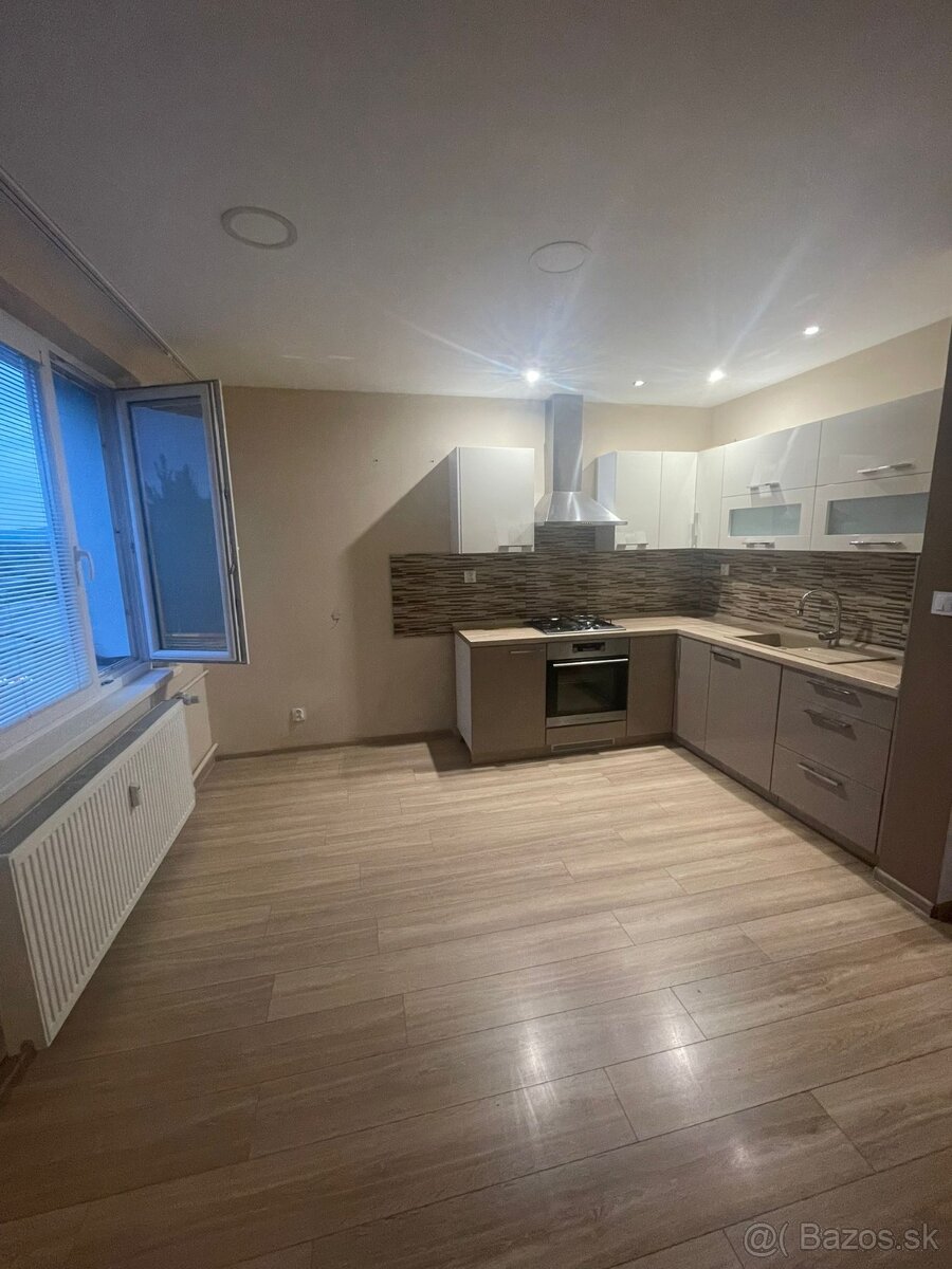 Ponúkam na dlhodobo 1 izbový byt na prenajom