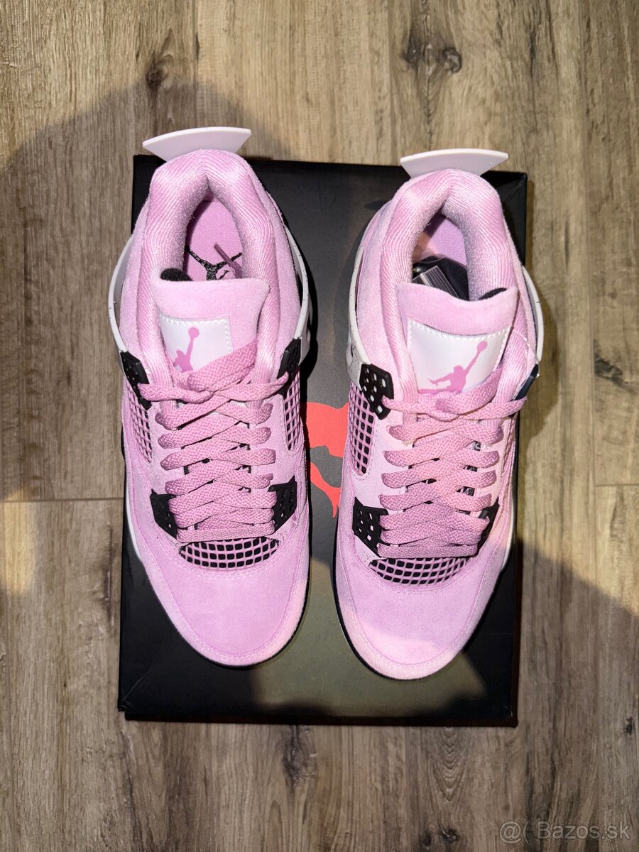 Air Jordan 4 orchid