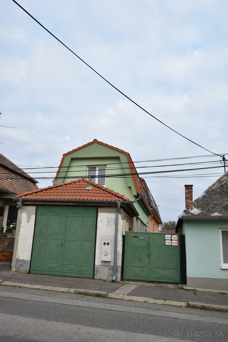 Pezinok: Dom s garážou v cene bytu