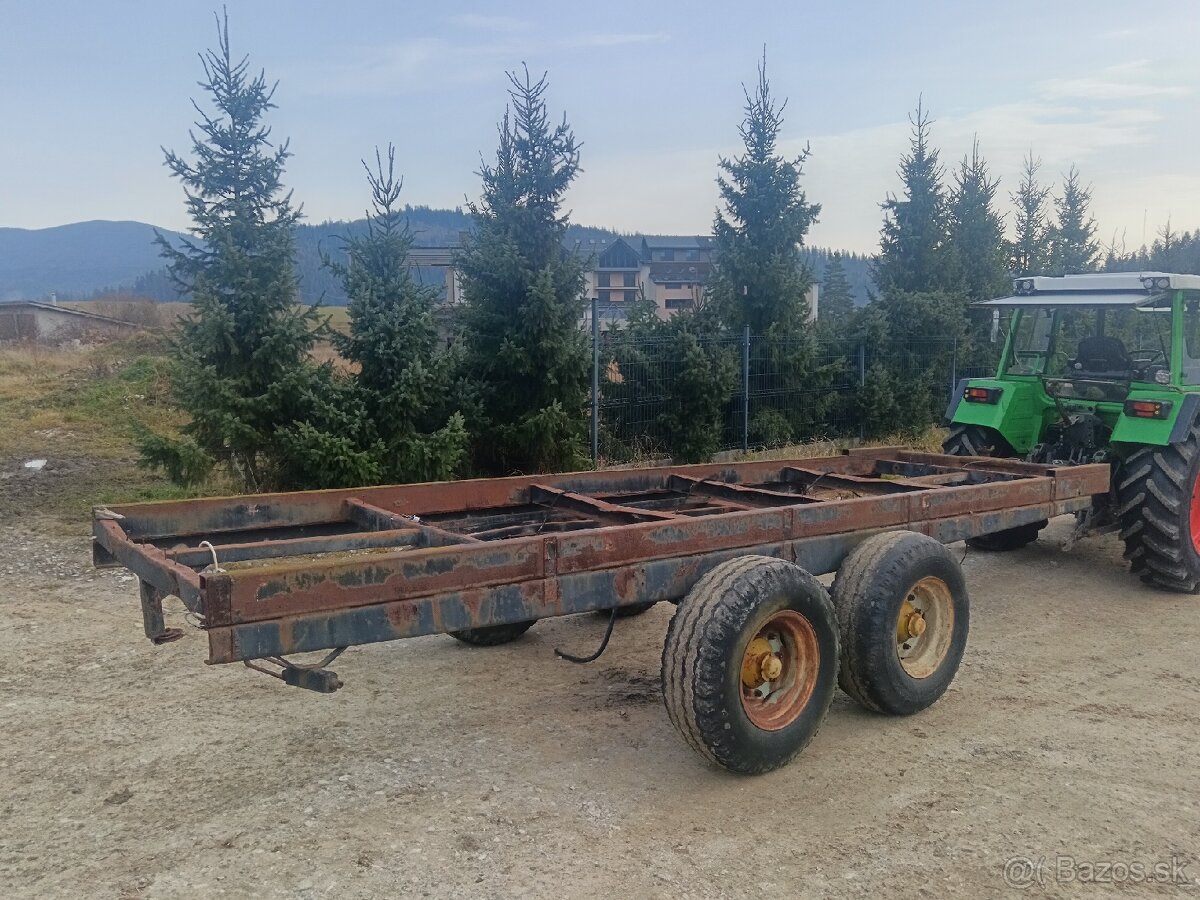 Vlecka-tandem-prives-podvozok