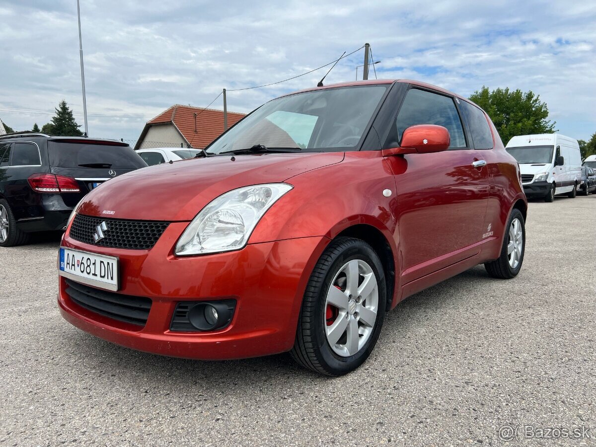 Suzuki Swift 1.5 benzín, 74kW, MT/5, rok:04.2010.