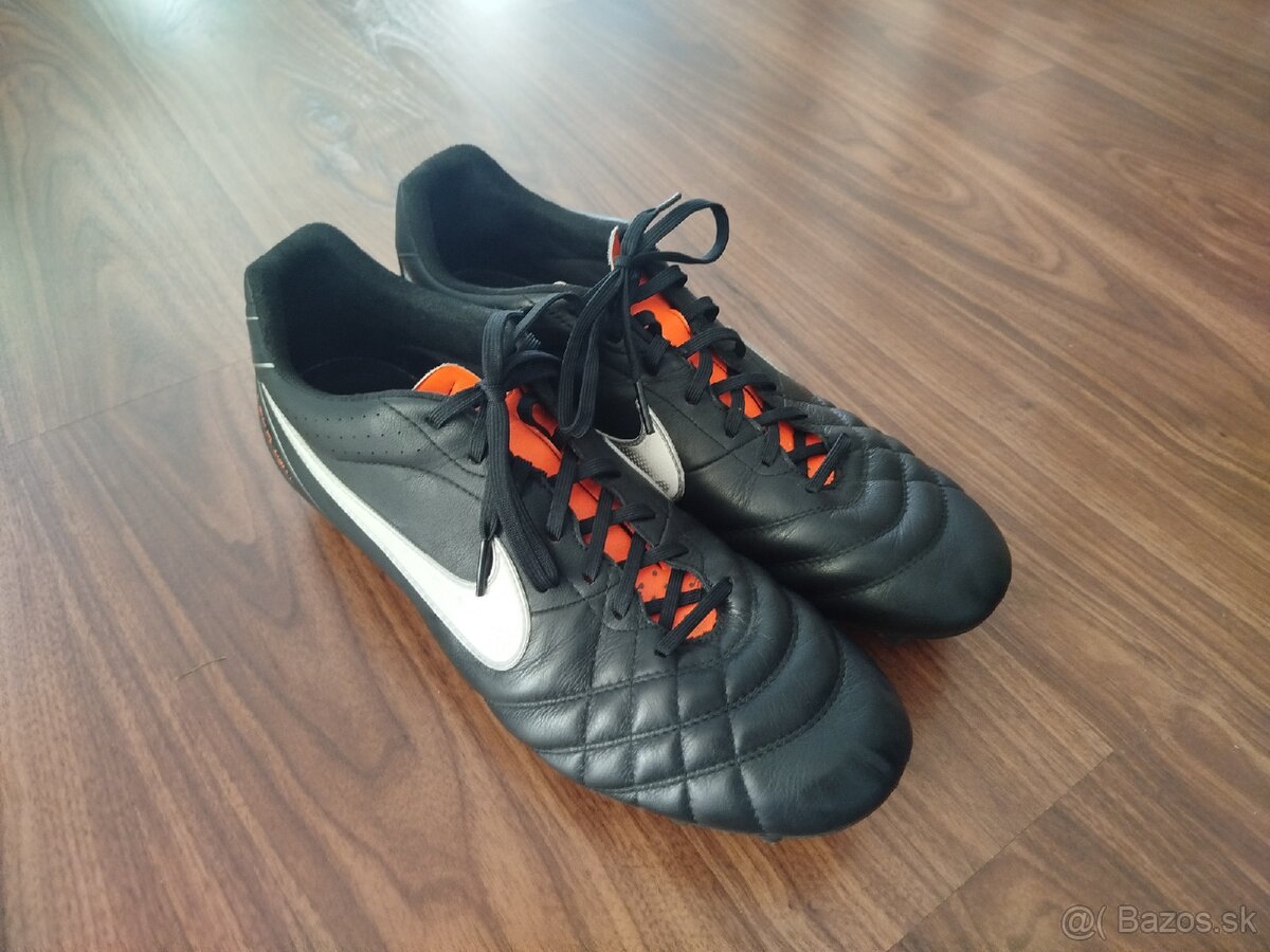 Kopačky Nike Tiempo Flight 47