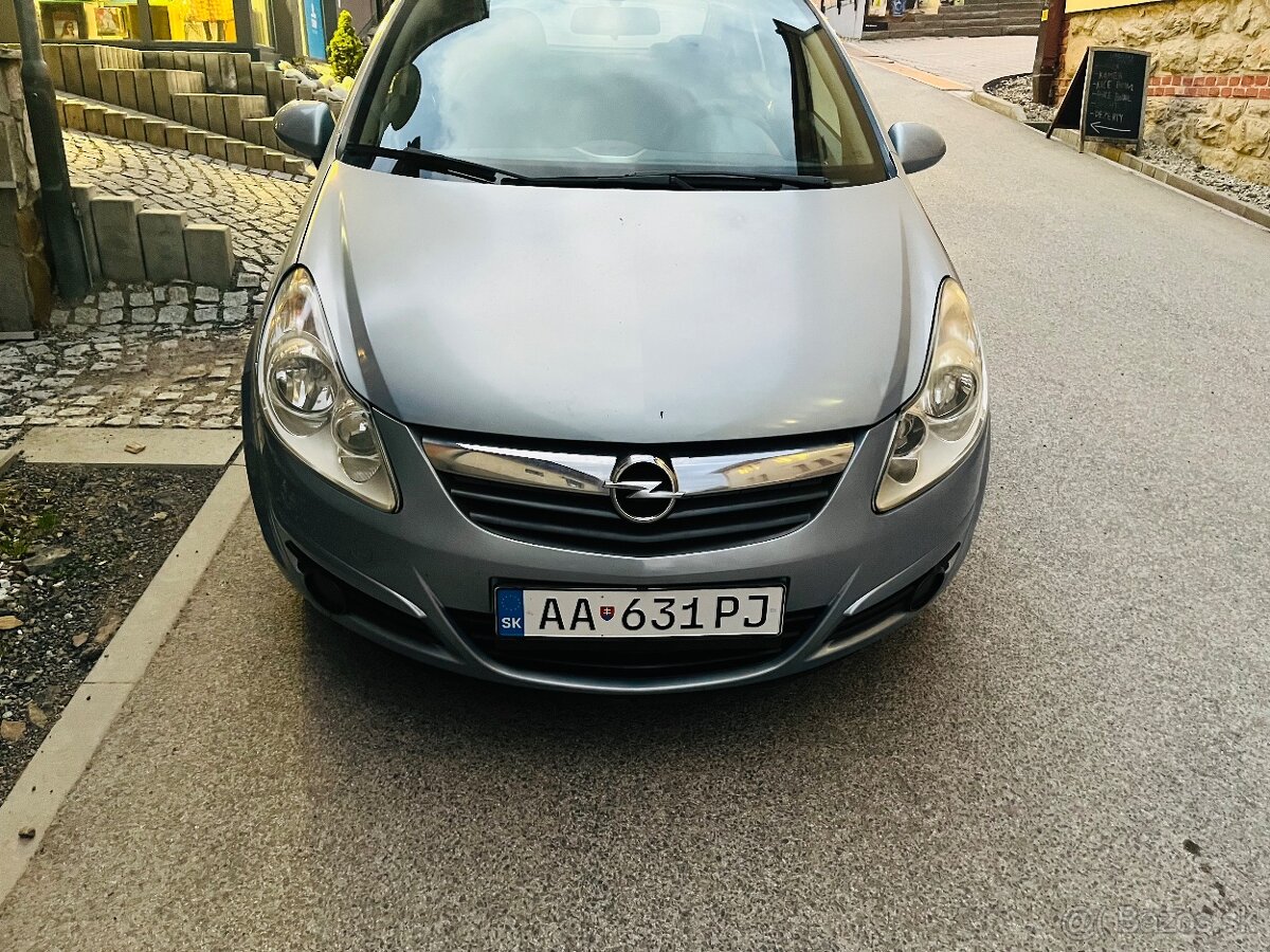 Opel Corsa 1.2 benzín 59kw