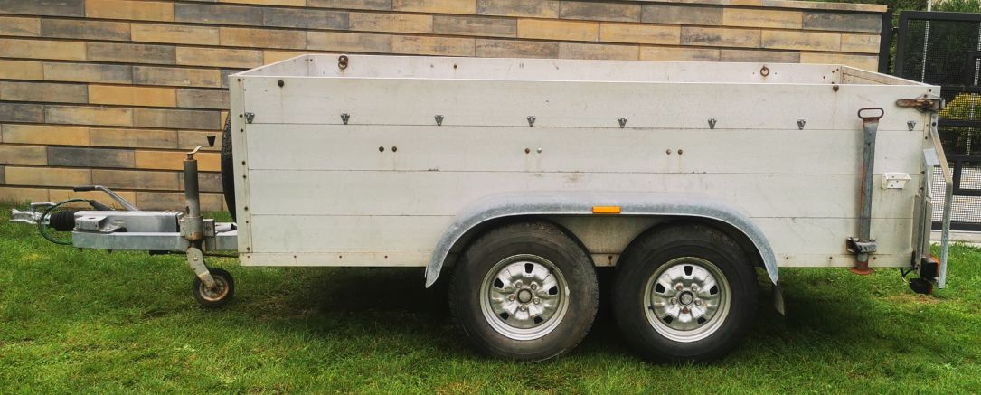 Dvojnápravovy prívesný vozík (tandem) do 2.500 kg