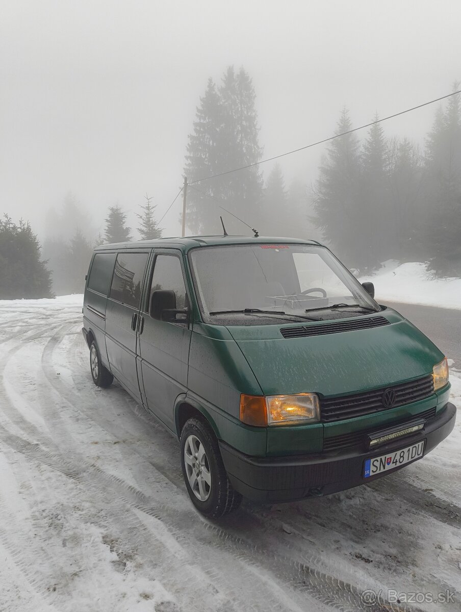 Volkswagen Transporter T4 2.4D