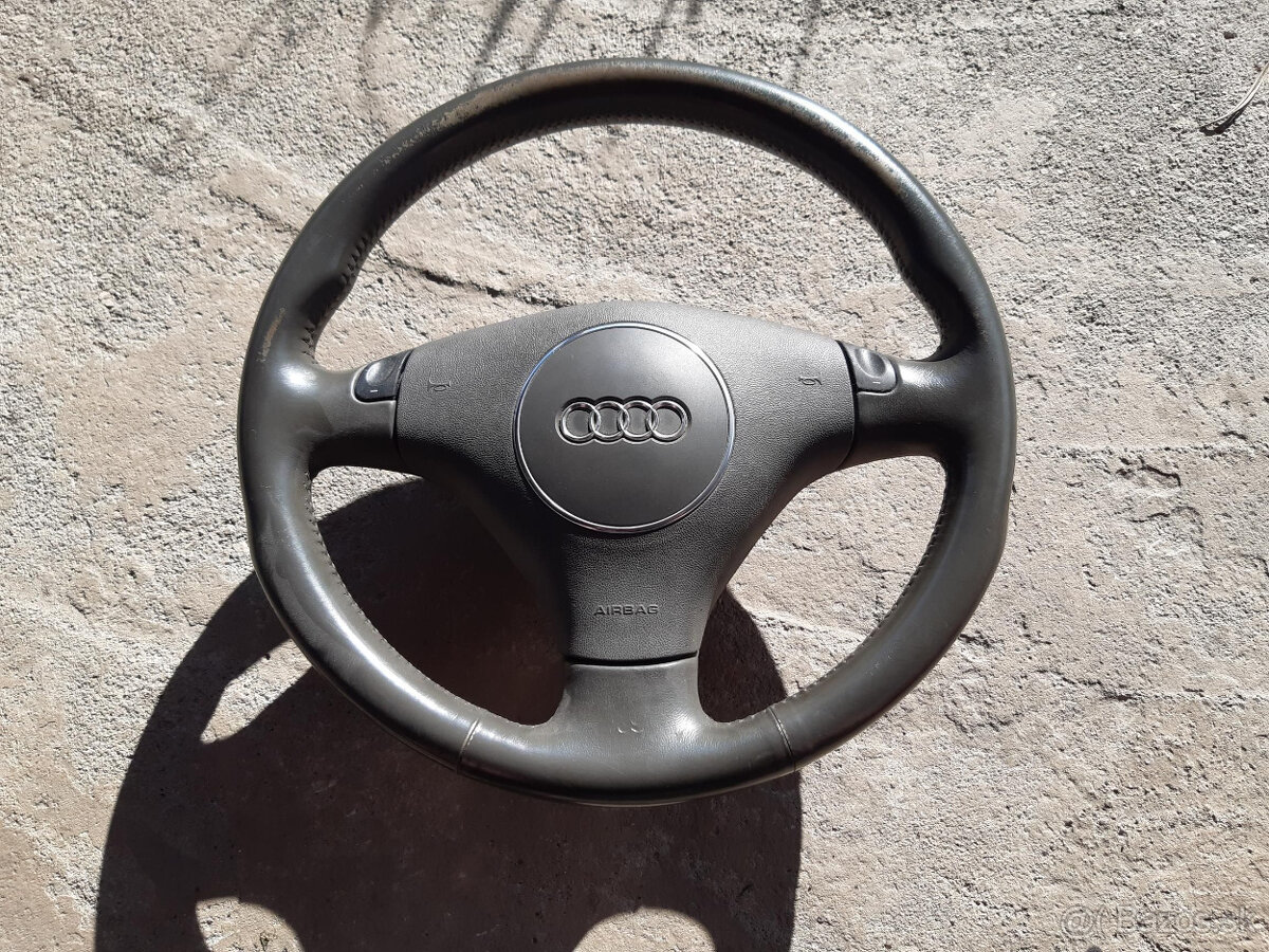 AUDI A2, A3 ,A4, S4, A6, S6, A8, S8, allroad - volant