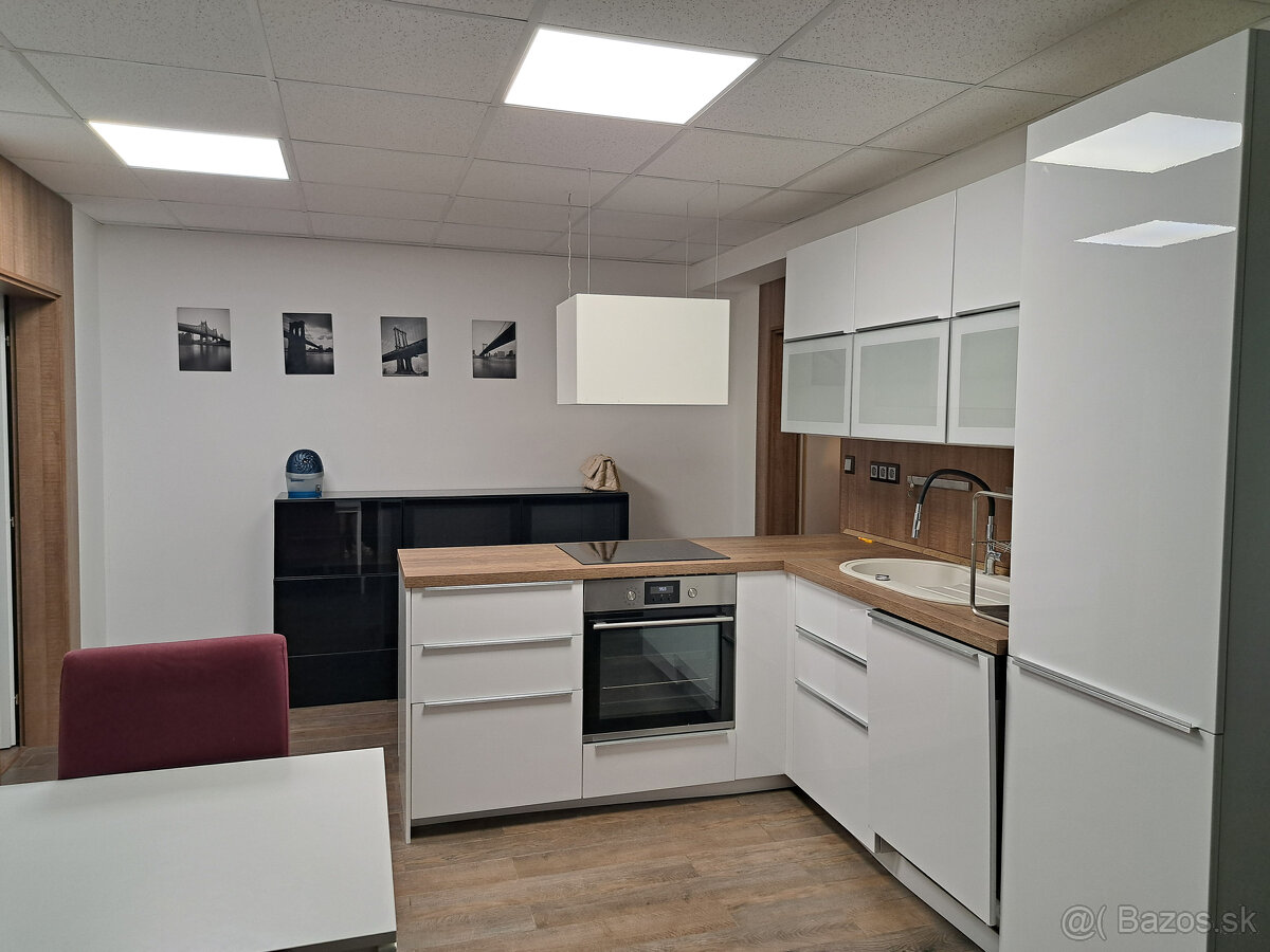 EXKLUZÍVNA PONUKA - 3-IZB.BYT (ZREKONŠTRUOVANÝ Z NEBYTOV.PR