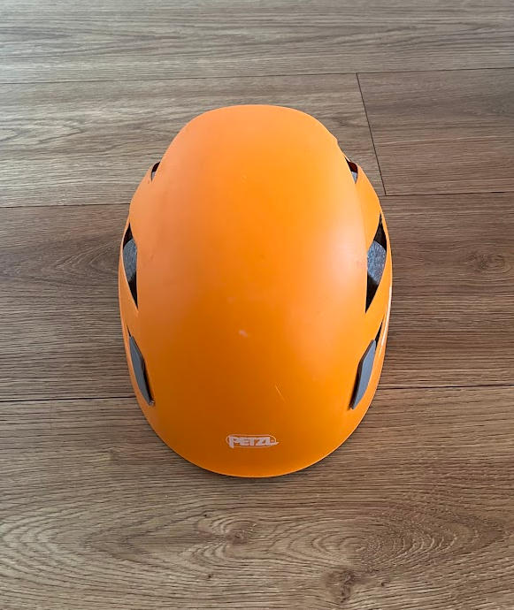 Lezecká prilba Petzl Boreo
