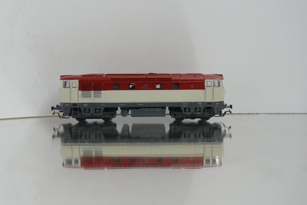 BARDOTKA 1/87 H0