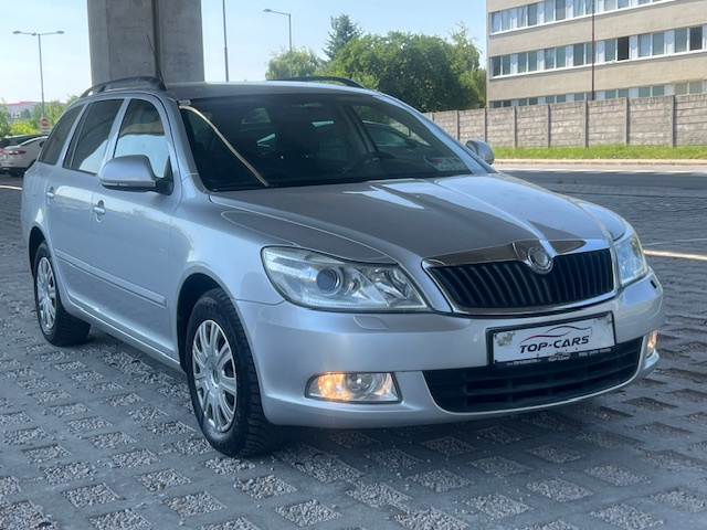 Škoda Octavia Combi 1.6 TDI CR DPF Ambiente