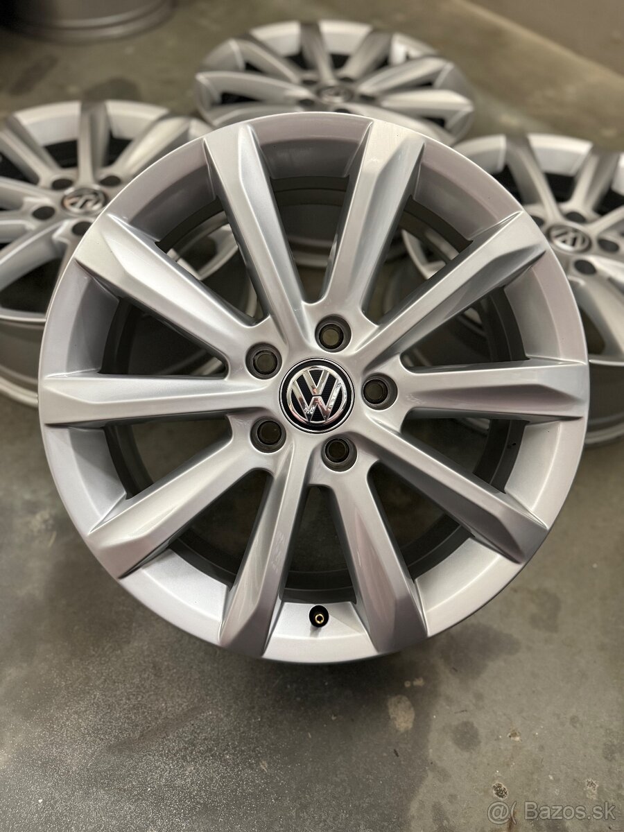 Hliníkové disky 5x112 R17 VW Helsinki - Passat B8 Superb 3