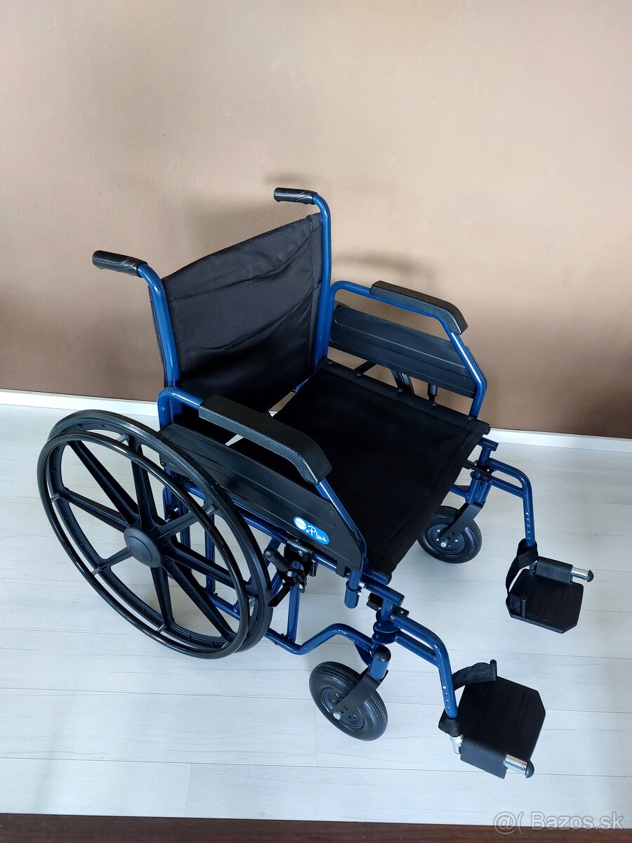Invalidny vozik s nosnostou do 200 kg
