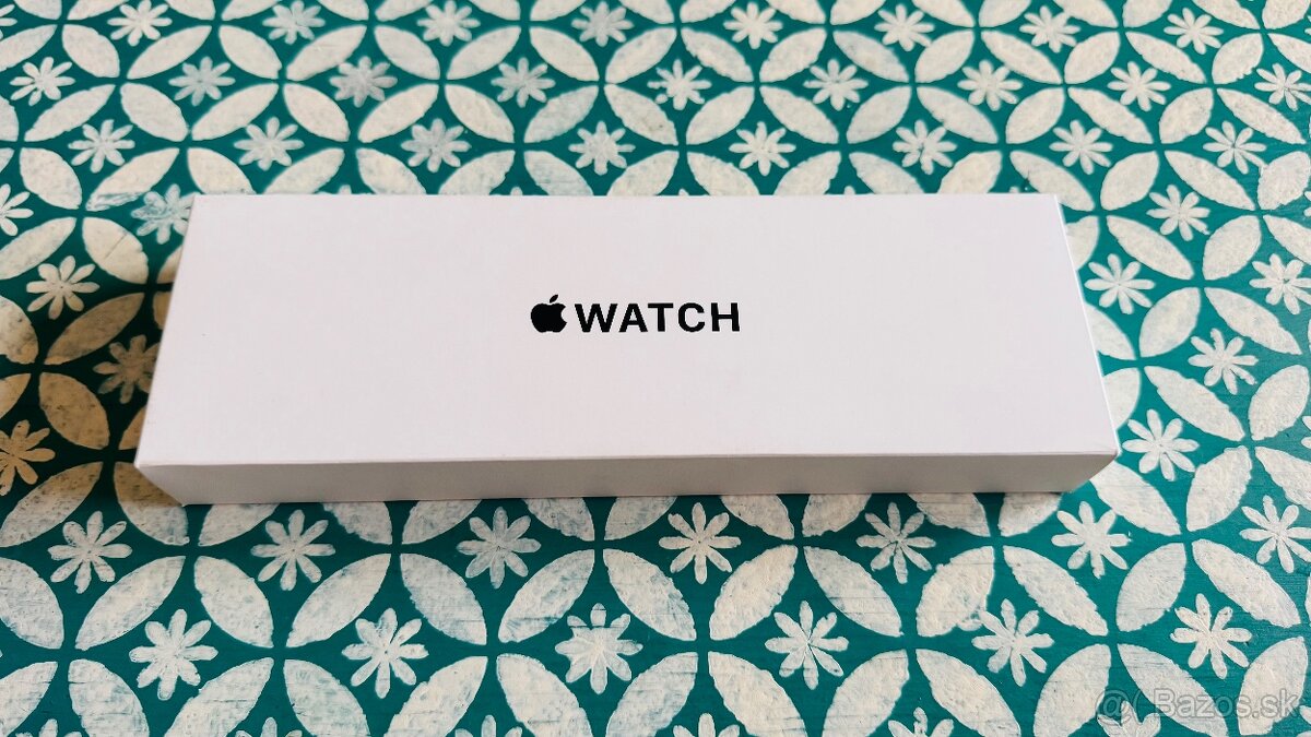 Apple Watch SE GPS+Cellular (2.gen) 40mm hviezdna biela