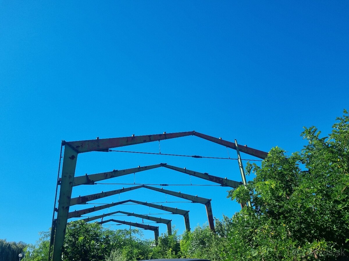 Konšrukcia haly oceľová 30m x 15m x 7m