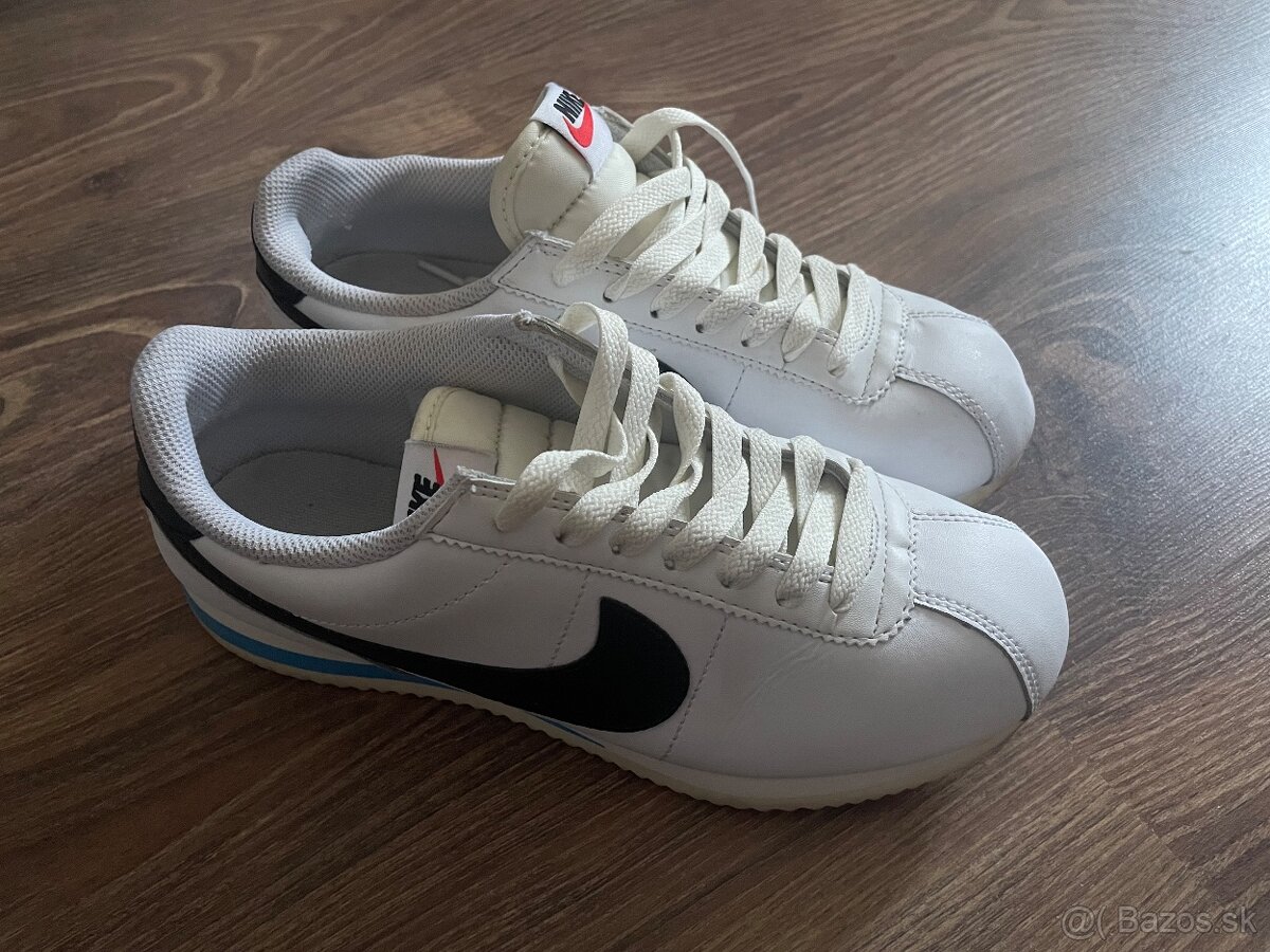 Dámske tenisky Nike Cortez Leather – veľkosť 38